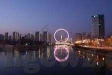 成人在色线视频在线观看-成人内容与网络安全的边界，理性探讨与自我保护